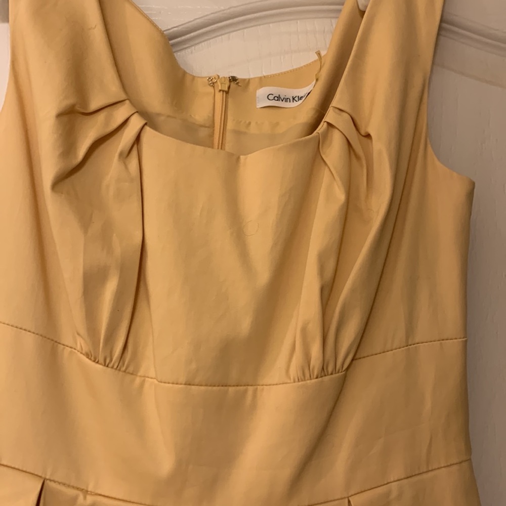 Calvin Klein light yellow pleated dress - Picture 3 of 5